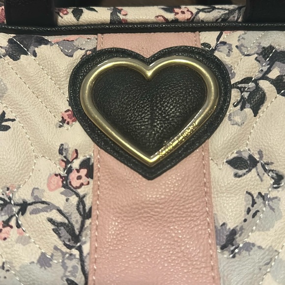 Vintage Betsey Johnson Travel Case - Picture 2 of 4